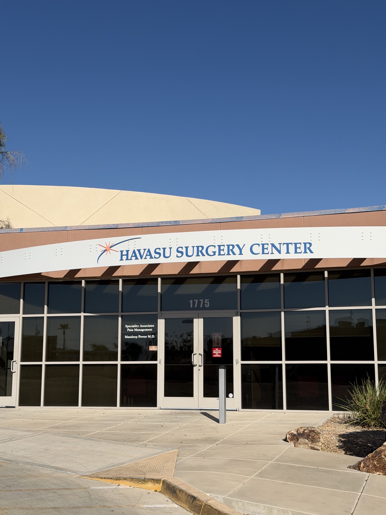 Havasu Surgery Center entrance signage